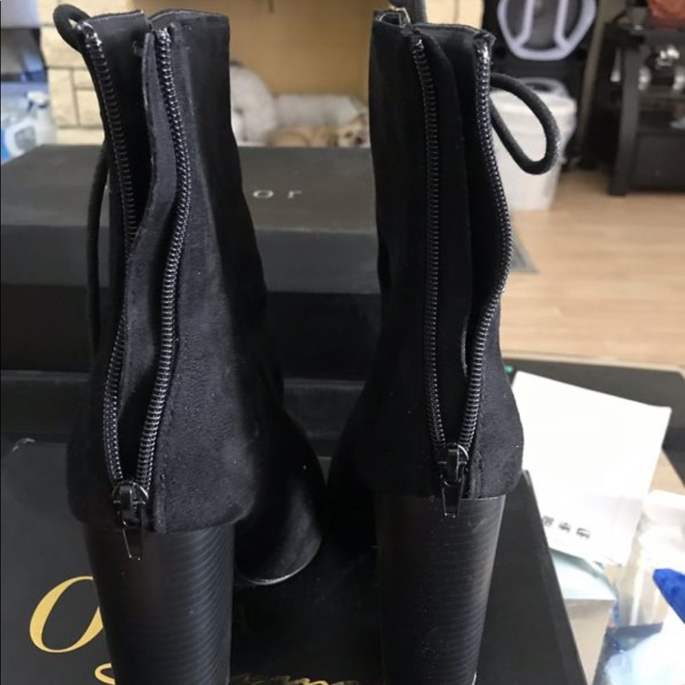 Booties - Picture 3 of 4